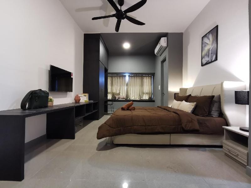 ATTIC✦ Modern Couple's Studio @ MLK Town #17 Apartment in Malacca