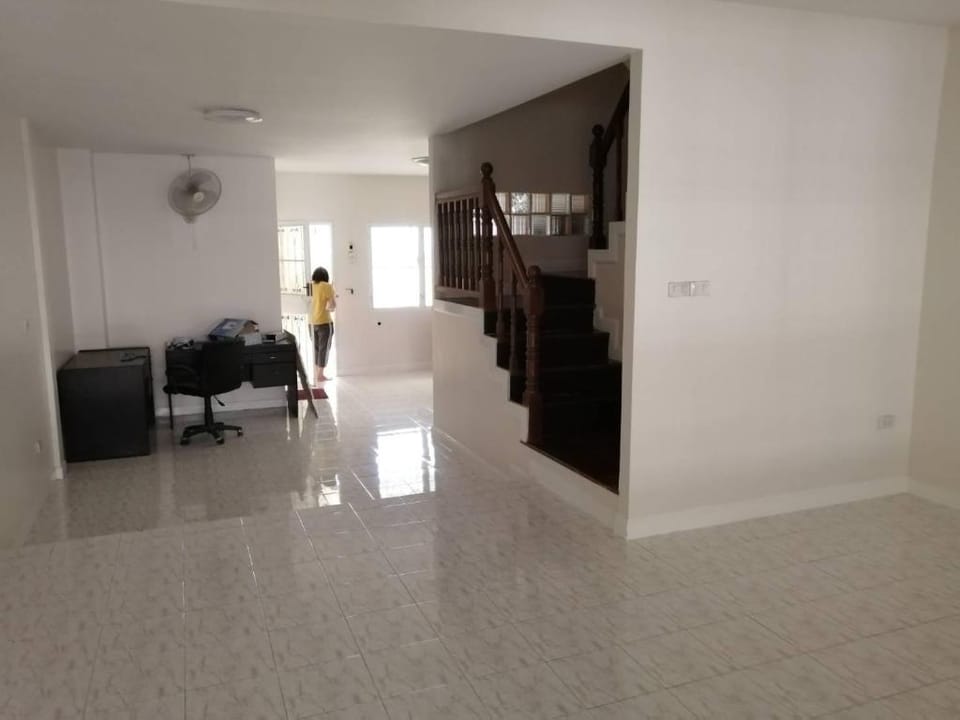 Thai style house/Lakes/MRT purple line/quiet place Vacation rental in Bangkok