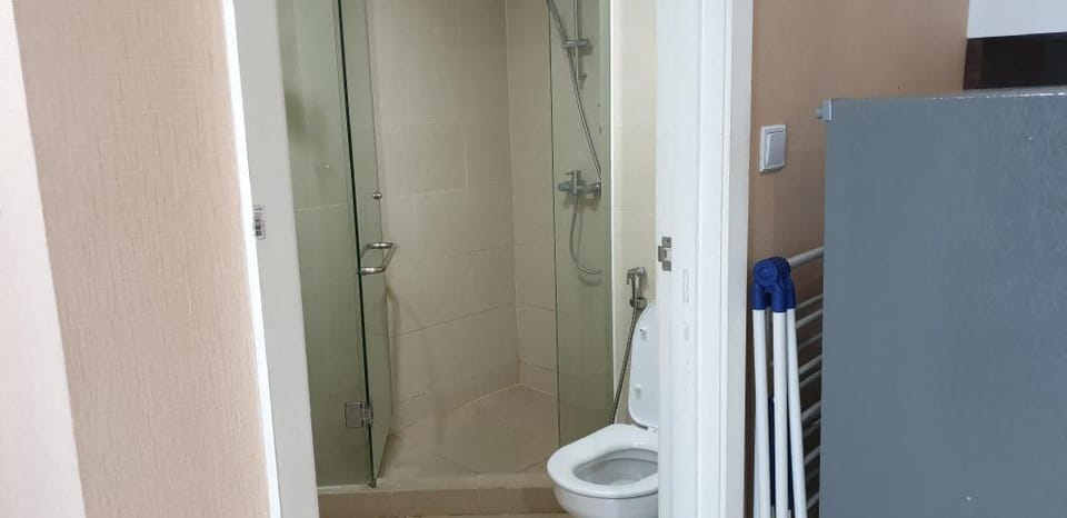 Angga Comfort Casagrande Apartemen@Kotakasablanca Apartment in South Jakarta City