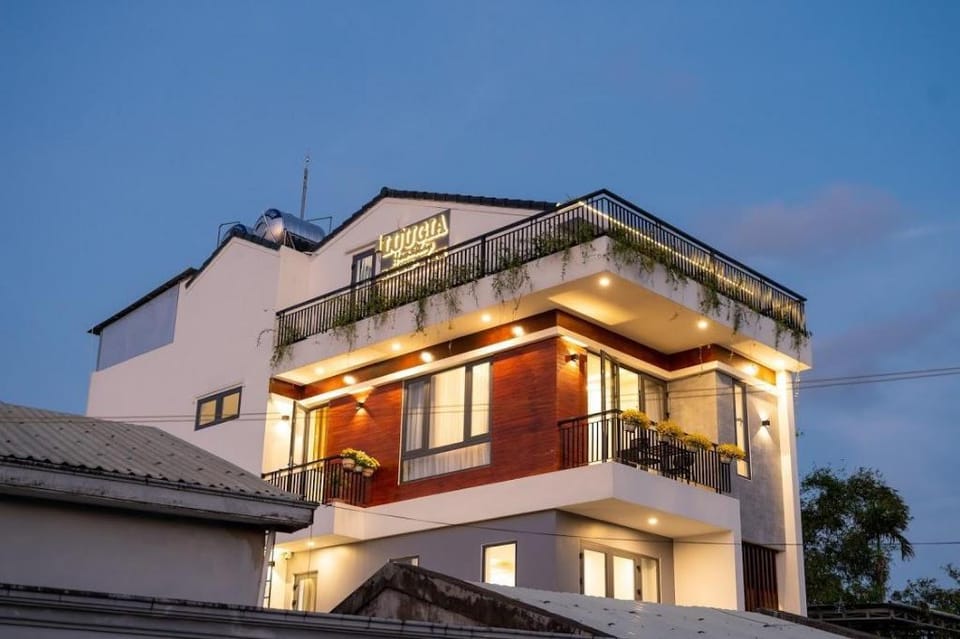 LUU GIA HOMESTAY HOI AN-TRIPLE room-BALCONY Apartment in Hoi An