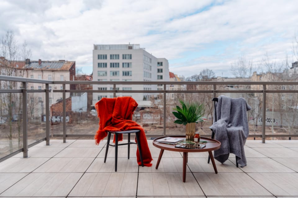 Garden-View Apartment in the Cracow City Center  Apartment in Krakow