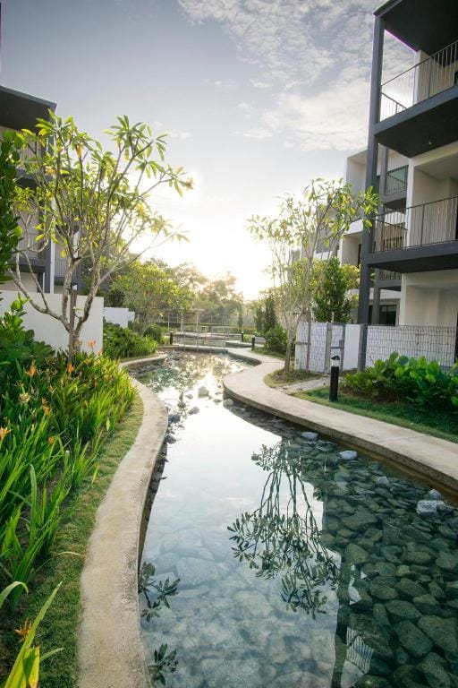 Eco-Living 3-Storey 3BR Bayou Residences Vacation rental in Johor