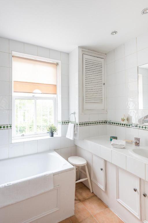 Distinctive Kensington 1-bed flat Apartment in City of Westminster