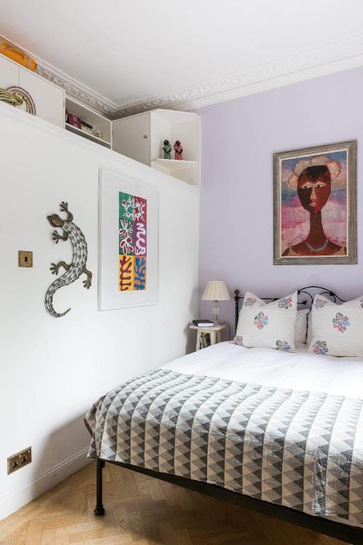 Distinctive Kensington 1-bed flat Apartment in City of Westminster