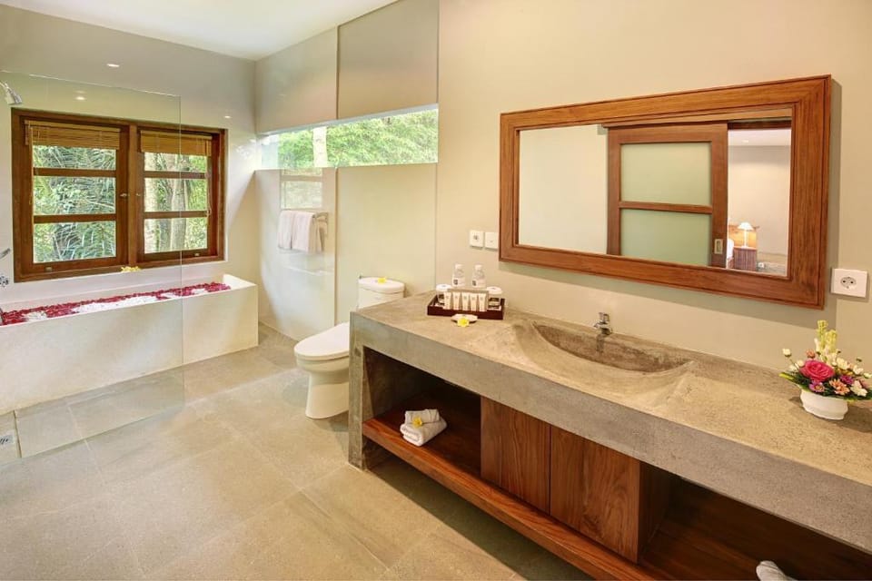 Stunning 1 BR Private Pool Villa #L152 Villa in Ubud