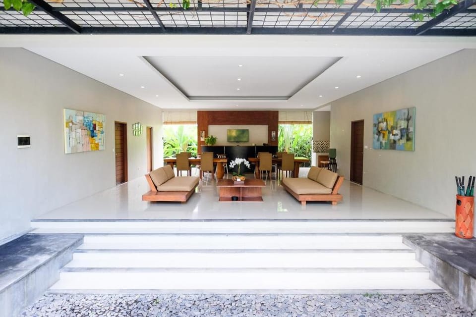 Infinity 4 BR Private Pool #L62 Villa in Ubud