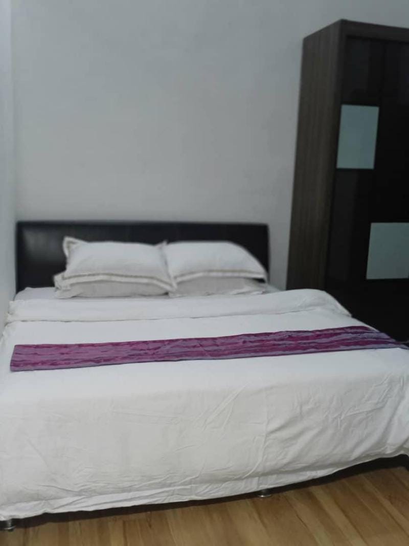 TRIOZ IMAN HOMESTAY(FOR MUSLIMS ONLY) Vacation rental in Ipoh