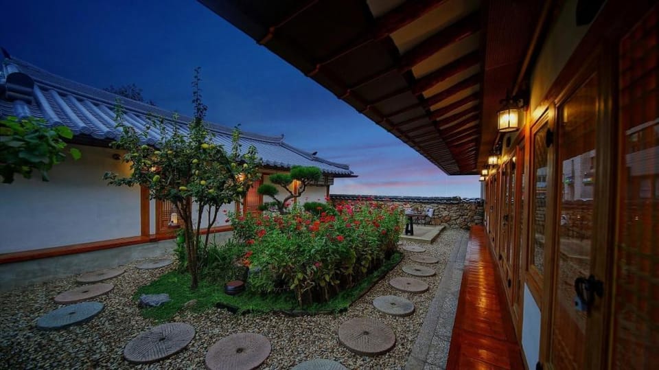 Hanok Midam Guesthouse Campground/ 
RV Resort in South Korea