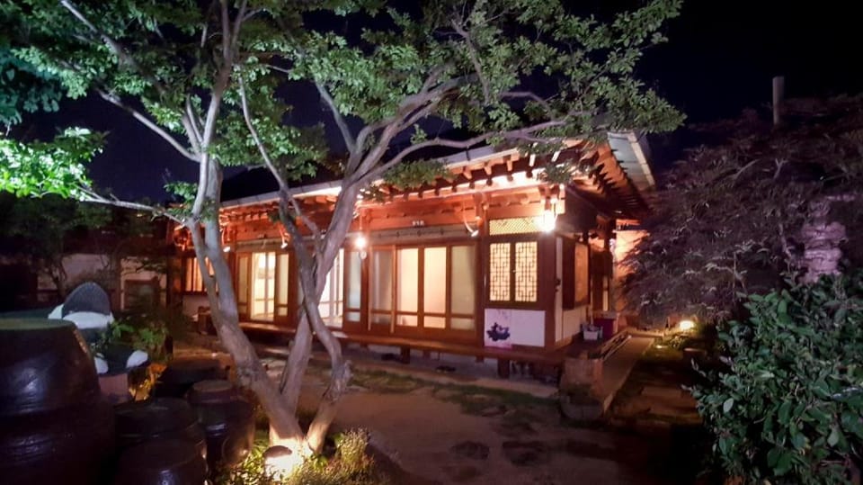 Jeonju Hanok Village Campground/ 
RV Resort in South Korea