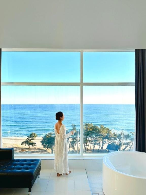 Gangneung La Casamia Poolvilla Hotel in South Korea