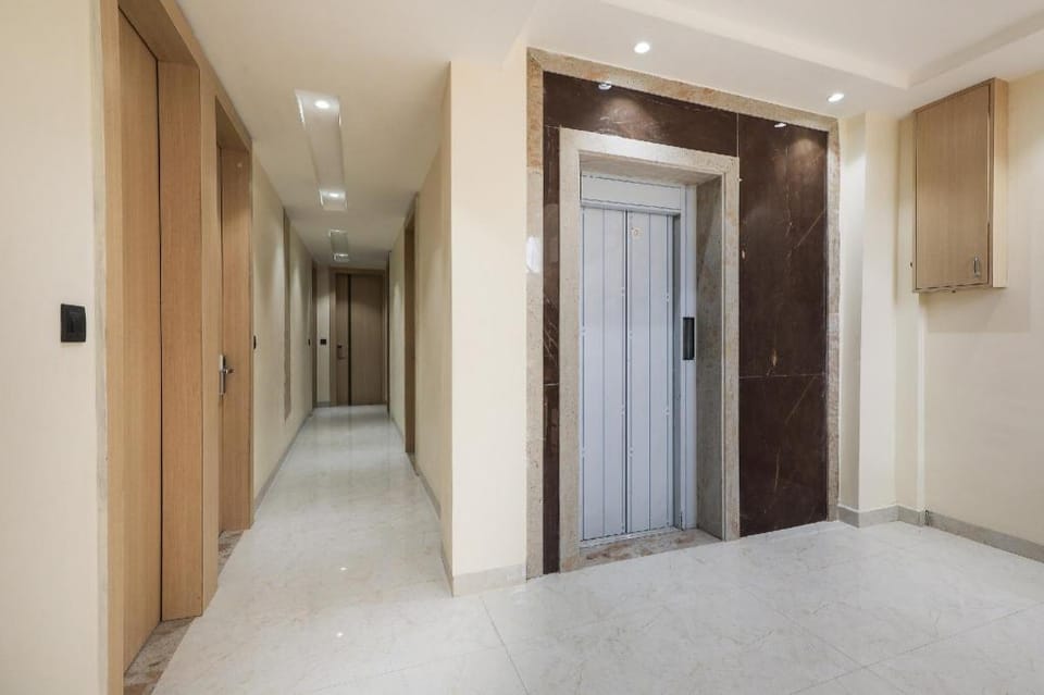 Collection O Hotel Harriot Hotel in India