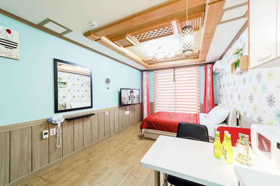 Suncheon, ddeulae pension Campground/ 
RV Resort in South Korea