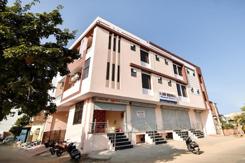 Super OYO 70183 Sai Kripa Lodging Hotel in Jaipur