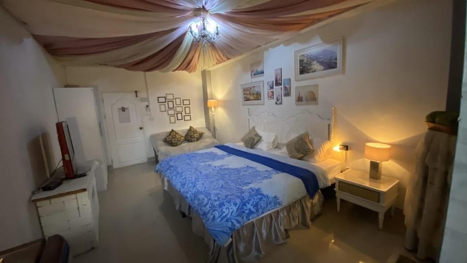 Princess Resort Wacharapol Thanommit Park 12 Apartment in Bangkok