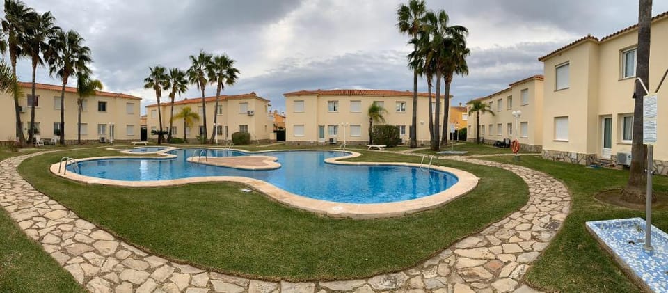 OLIVA NOVA GOLF RESORT & BEACH , club sevilla II Vacation rental in Safor