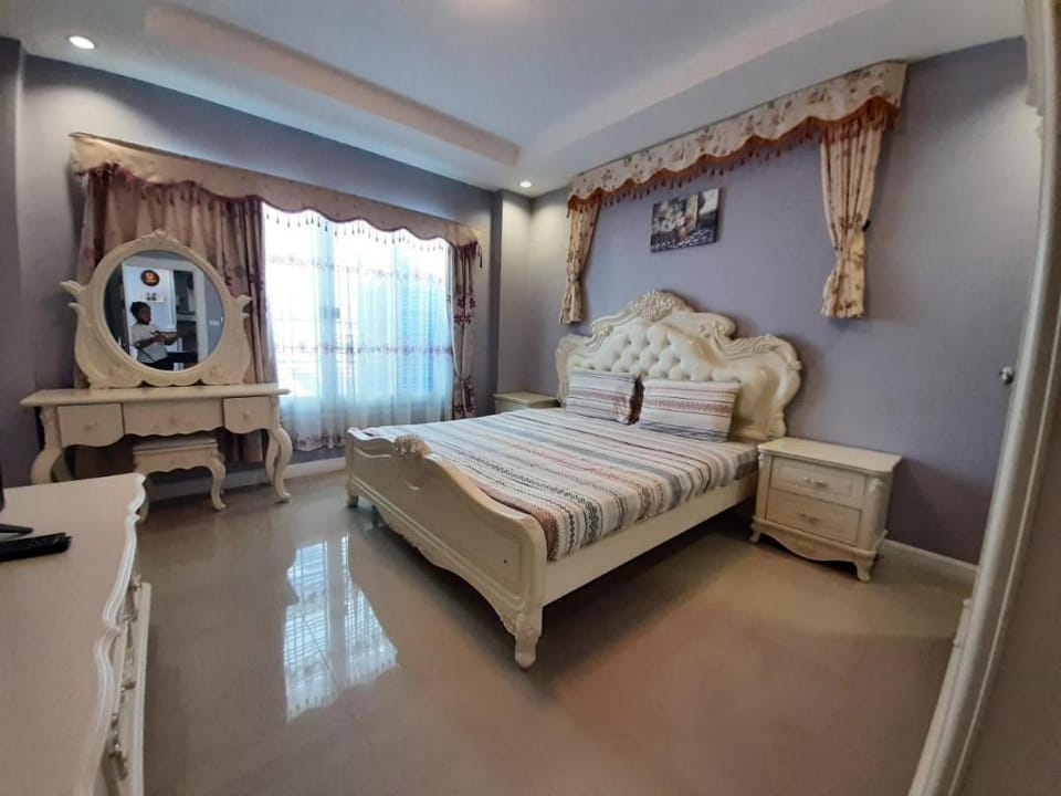 Paulla Pool Villa Hua Hin Villa in Hua Hin District