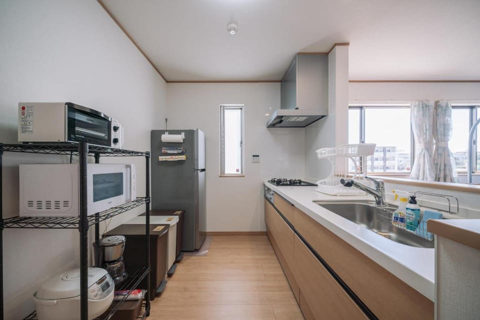 l★1日1組限定！沖縄アリーナ近く！家族＆グループ旅行に最適な無人ホテル/13名まで Vacation rental in Okinawa Prefecture