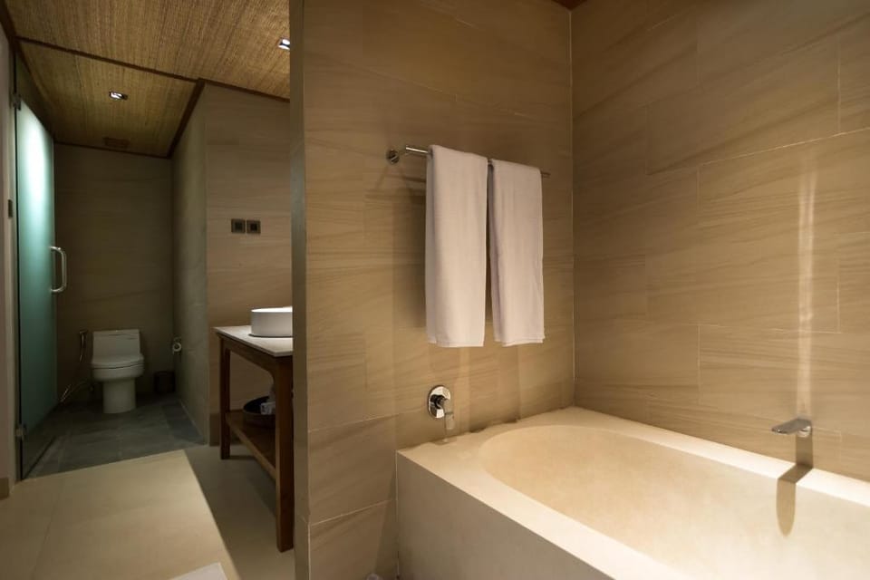 wonderful 1 BR Deluxe Junior Suites #L247 Vacation rental in Payangan