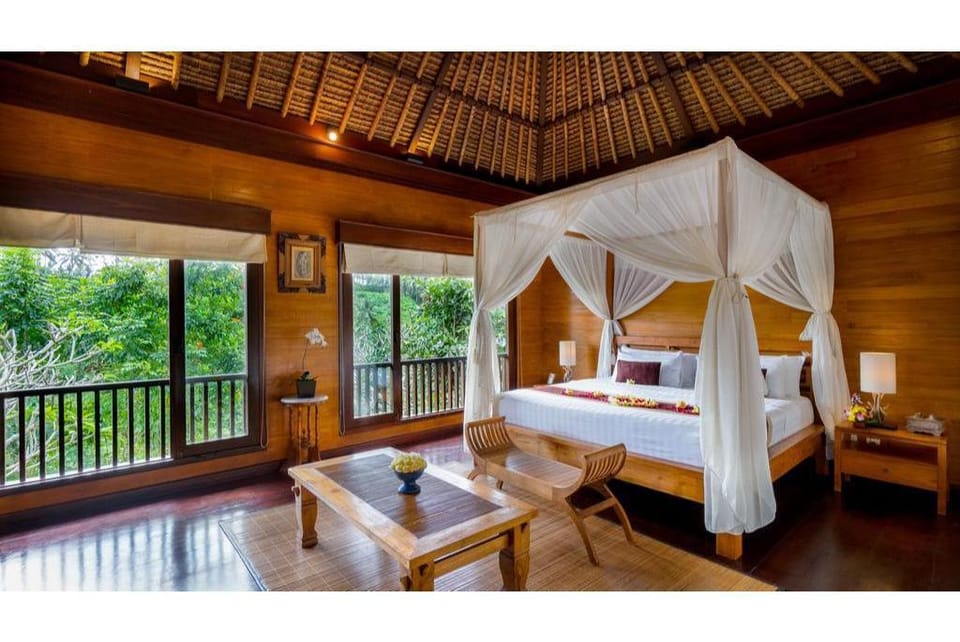 Luxury 1 BR Pool Villa Valley View #FN1 Villa in Tampaksiring