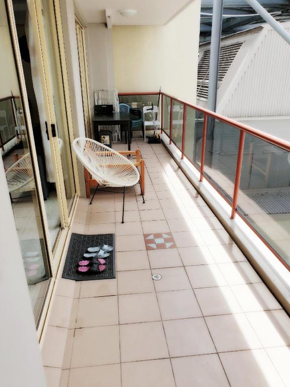 Cozy 2bed 2bath Apt - Near by Darling Harbour Apartment in Sydney