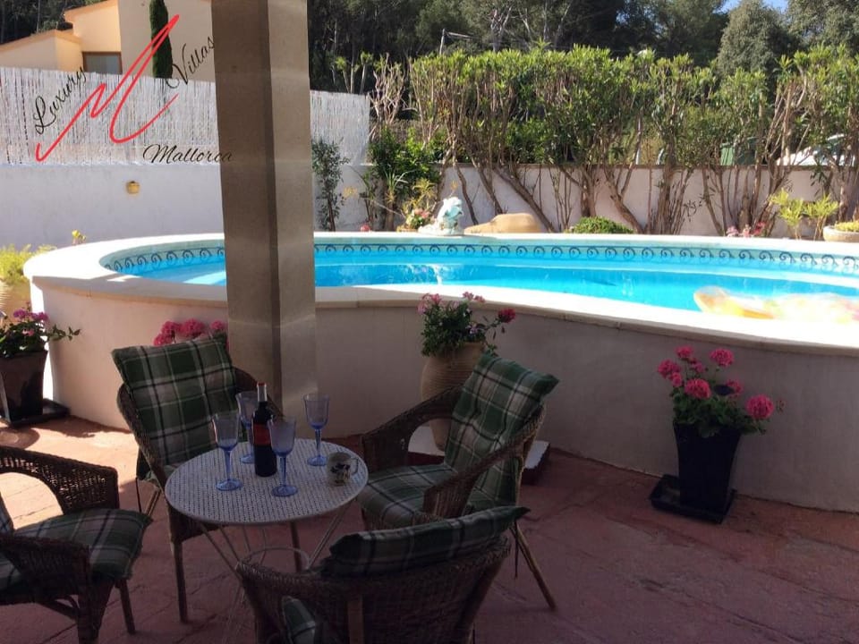 VILLA NEVADA - private pool, walk to beach & rest Villa in Serra de Tramuntana
