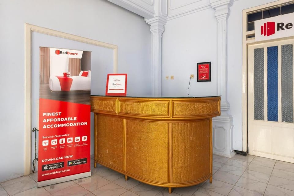 Reddoorz Syariah @ Bondowoso City Center Bed and Breakfast in East Java