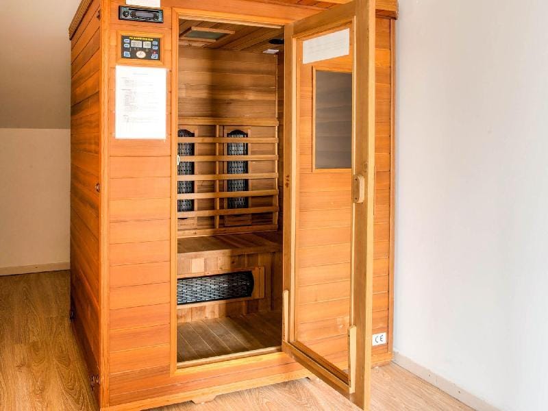 Pleasant holiday home with infrared sauna Vacation rental in Wallonia, Belgium