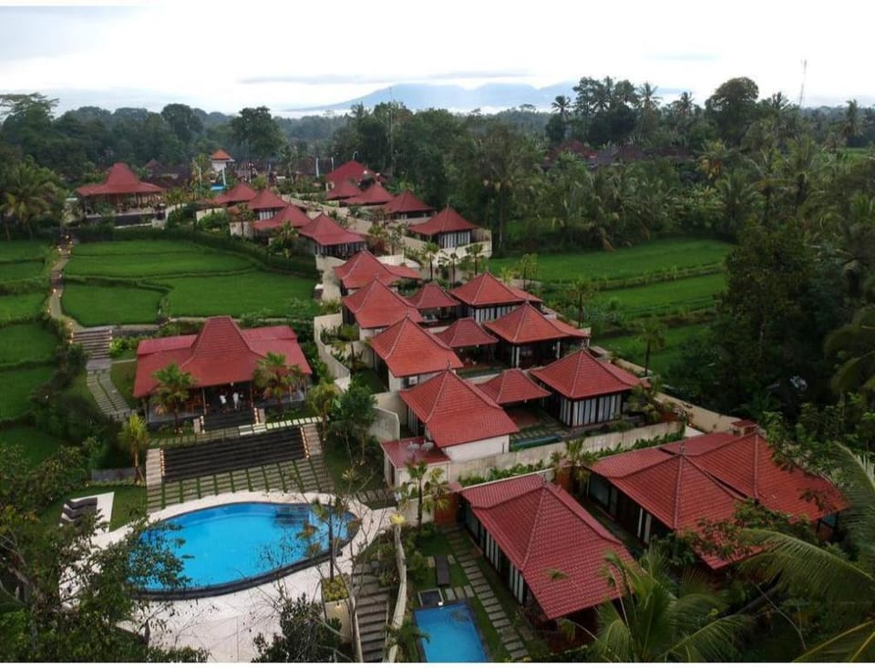 Cozy 1 BR Private Pool Villa #L396 Villa in Tampaksiring