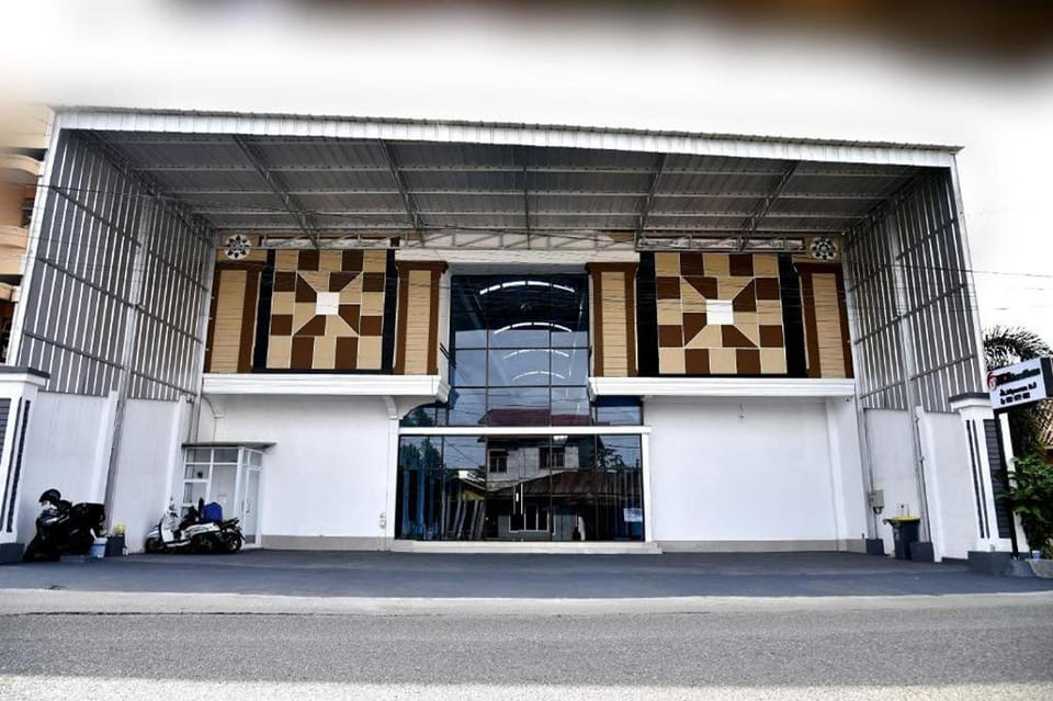 Rich Guesthouse Hotel in Indonesia