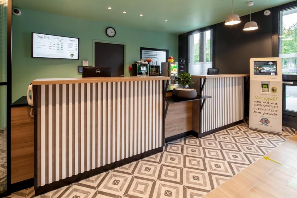 B&B HOTEL Paris Meudon Vélizy Hotel in Île-de-France