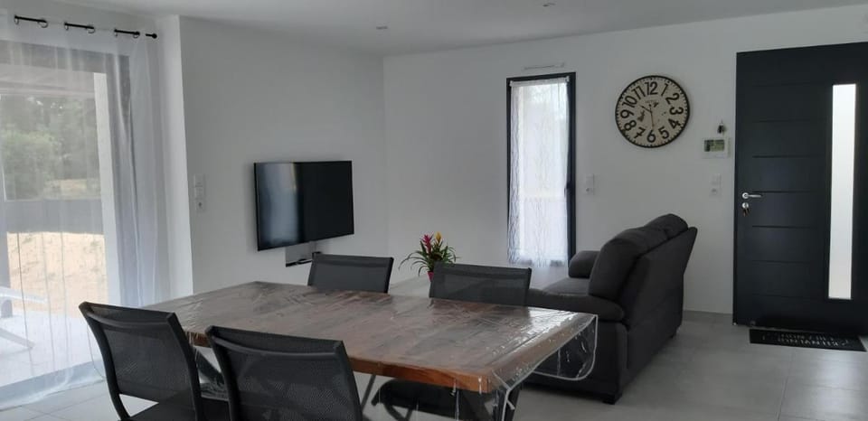 Holiday home with private pool Vacation rental in Saint-Jean-de-Monts