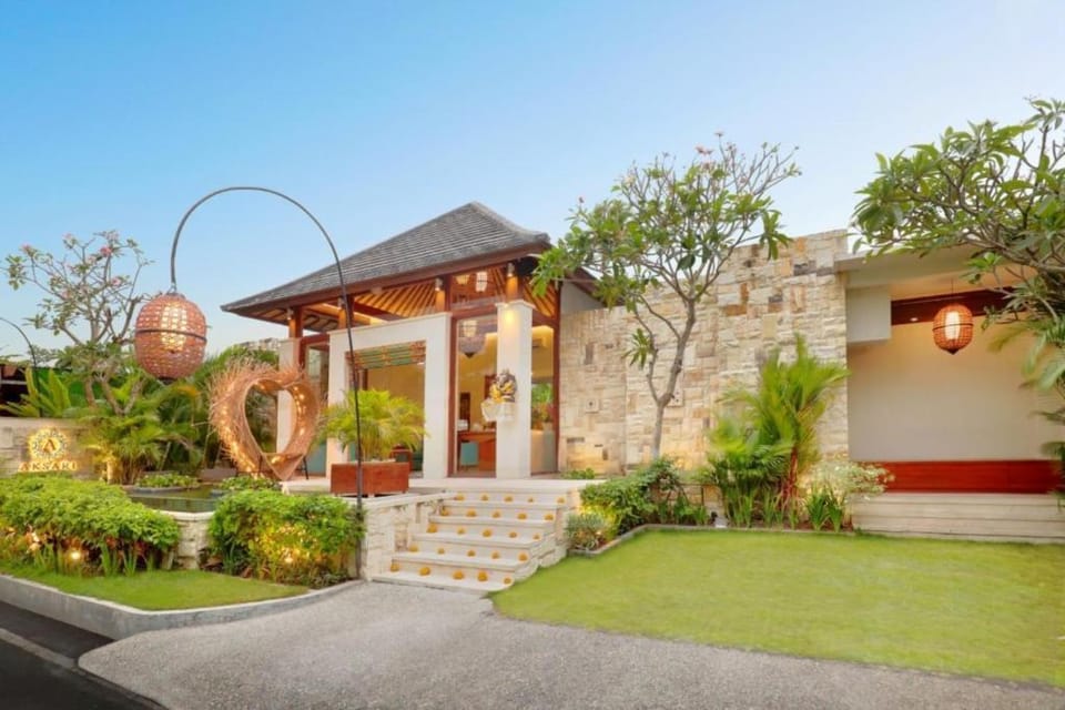 Cozy 1 BR Villa With Private pool & Bathtub ZN125A Villa in Kuta