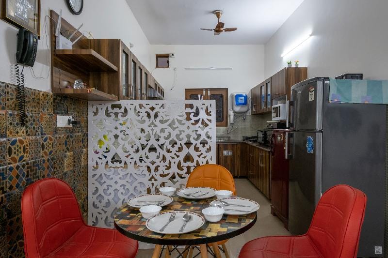 Villa Woodside Meadows by VEO - Part of StayVista Villa in Himachal Pradesh