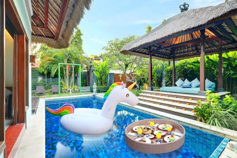 Cozy 2 BR Villa With Private Pool & Bathtub REV28 Villa in North Kuta