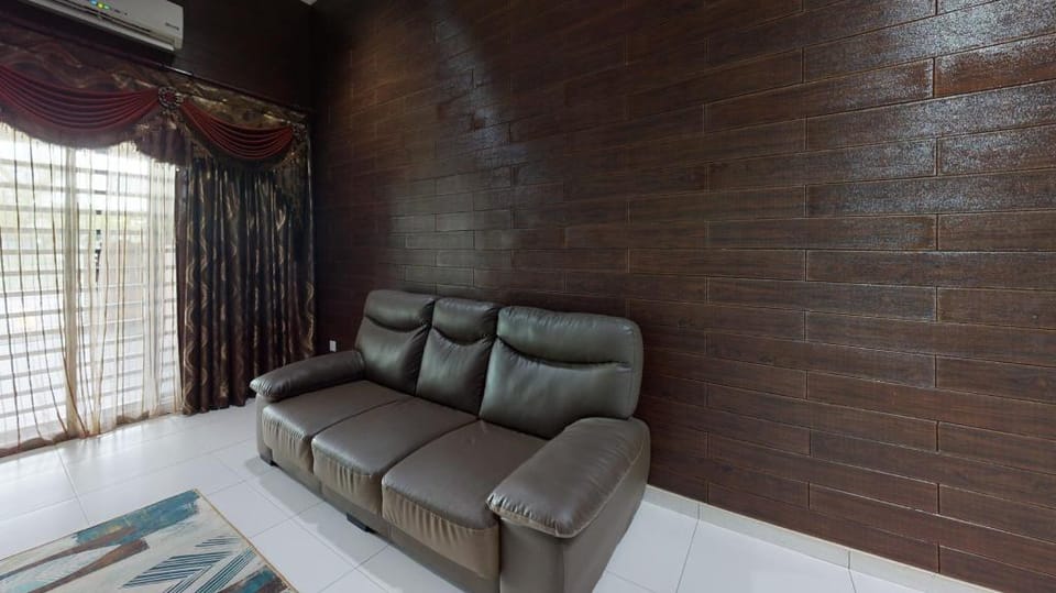 Deeyang Homestay Ipoh+Free WIFI (Muslim Only) Vacation rental in Ipoh