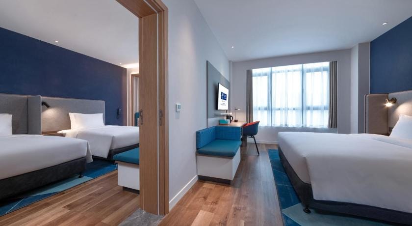 Holiday Inn Express Chongqing Zhongxian By IHG Hotel in China