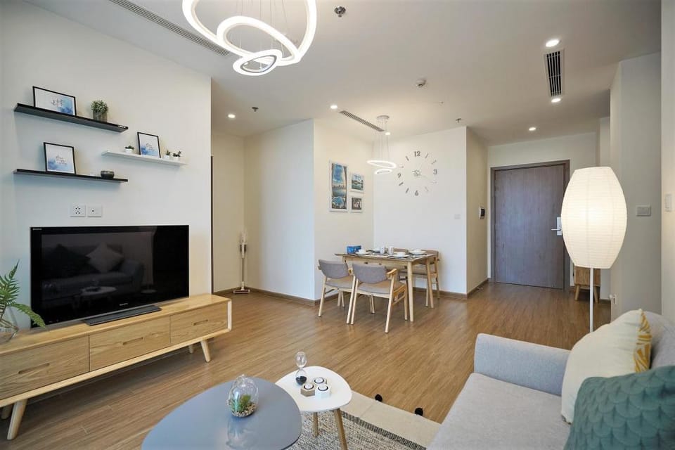 Vinhomes Skylake Luxury Apartment 03BR Apartment in Laos