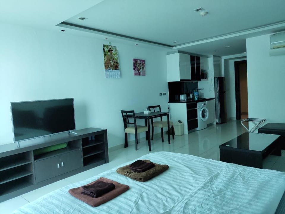 Wong Amat tower  best sea view28 Apartment in Pattaya City