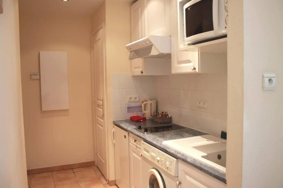 Studio Commandant André 22 by Viva Riviera Apartment in Cannes