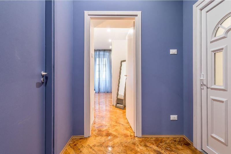 Brand new apartment for 4 guests + Wi-Fi Apartment in Trieste