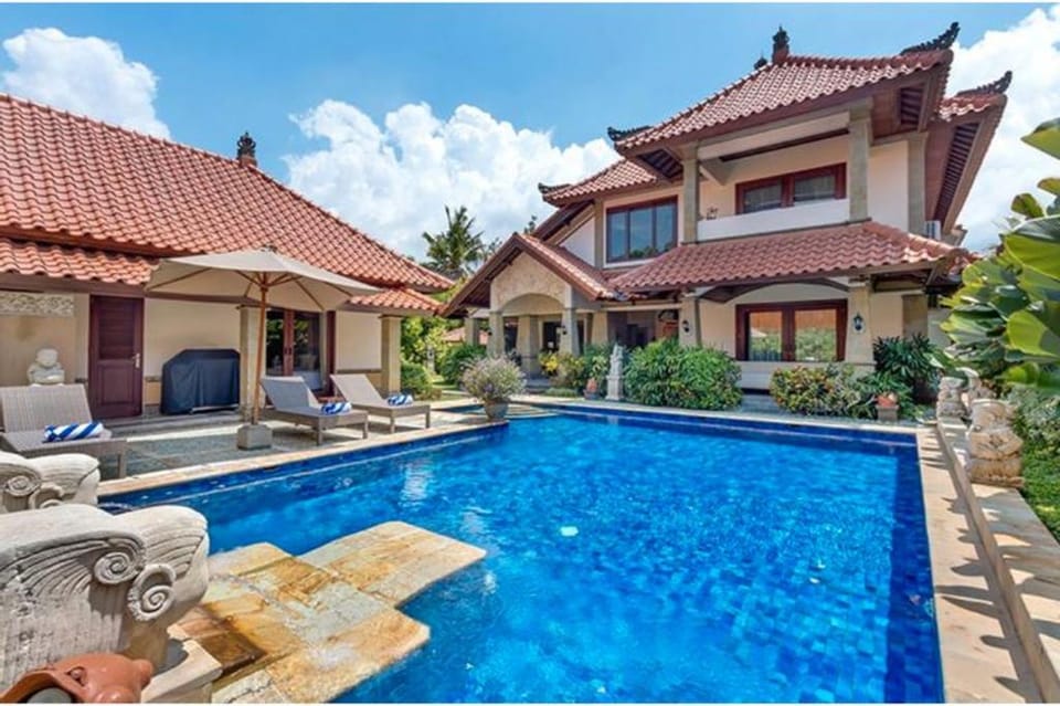 Villa Deh Simba at Oberoi Villa in Kuta