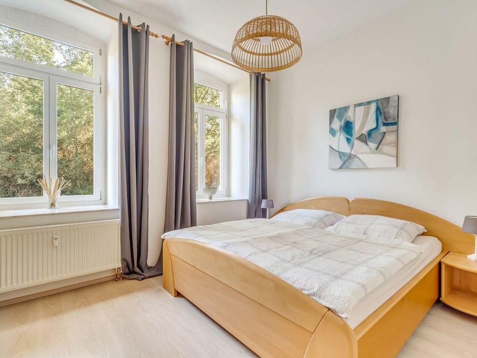 Wohnung mit großer Gemeinschaftsterrasse Villa in Erzgebirgskreis