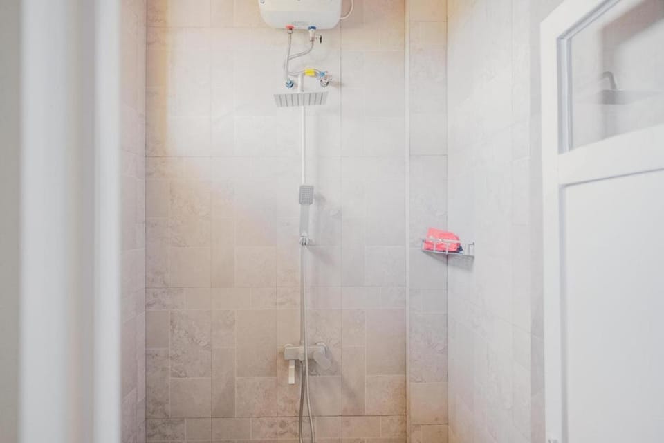 RedDoorz @ Jalan Pangeran Antasari Lampung 2 Bed and Breakfast in Indonesia