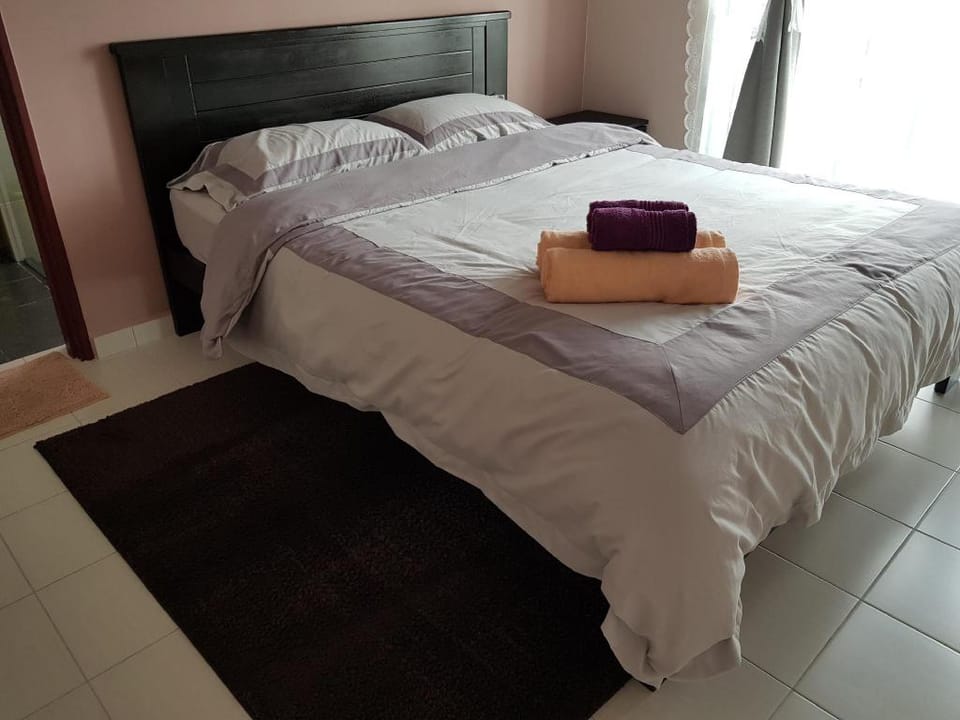 Mesahill Nilai KLIA Sepang 2B&2B Fully F with Wifi Apartment in Negeri Sembilan, Malaysia