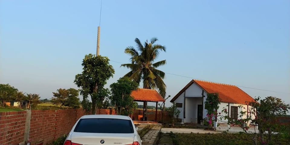 CocoPalm Villa 2 near Beach - Orange Room Vacation rental in Ba Ria - Vung Tau