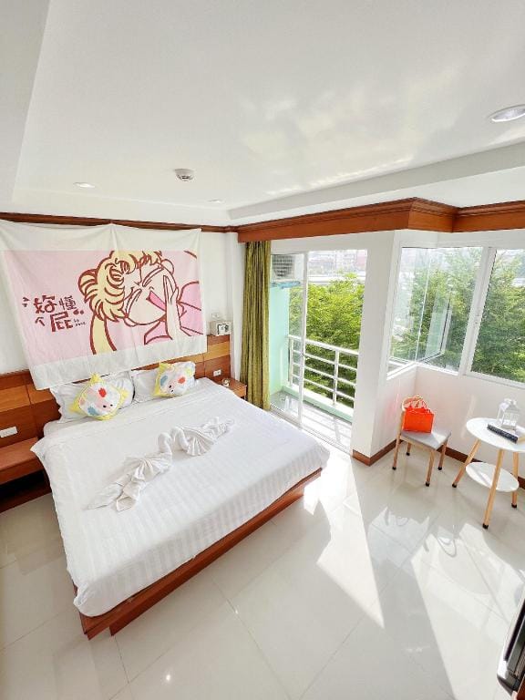 B/Monthly Rent/Luxury  Room/patongCenter/Balcony  Apartment in Patong