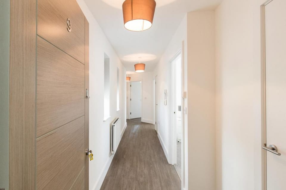 AbodeBed Oval View Apartments 2 Bed/2 Bath Luxury Apartment in Hemel Hempstead