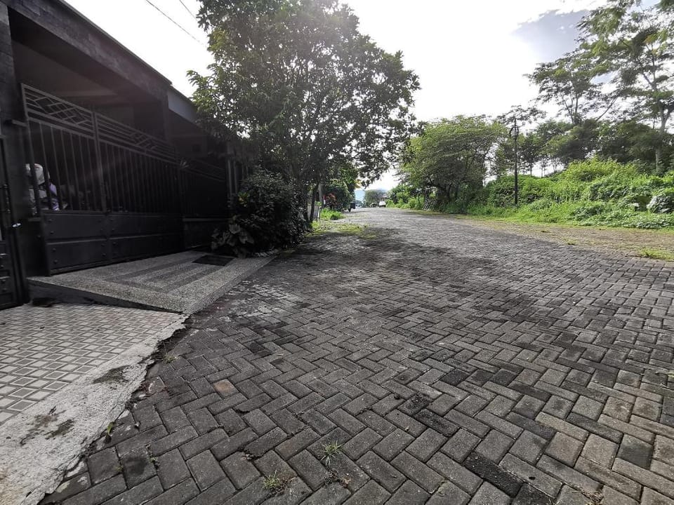 Cozy villa @oma view malang Villa in East Java