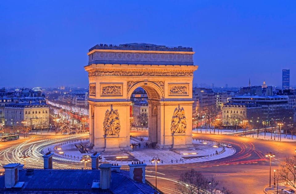NEW ! La Vie Est Belle 3 Bdrs, Prime Location Apartment in Paris
