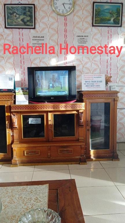Penginapan Rachella Homestay  Vacation rental in West Sumatra, Indonesia